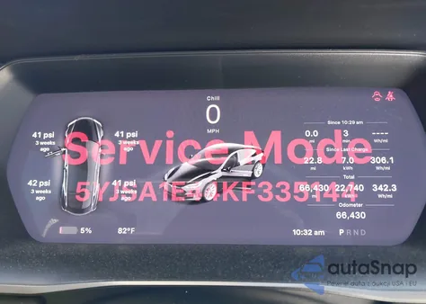 2019 Tesla Model S 100D/Long Range/P100D/Performance z USA, uszkodzony, nr VIN 5YJSA1E44KF335144